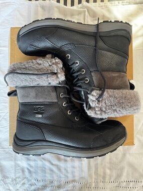 UGG Black and Gray Leather Shearling Lace-Up Winter Boots